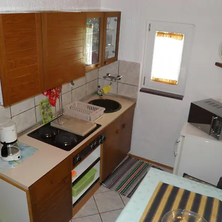 Apartment Mira